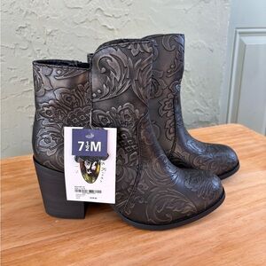 Floral Embossed Ankle Boots - Black